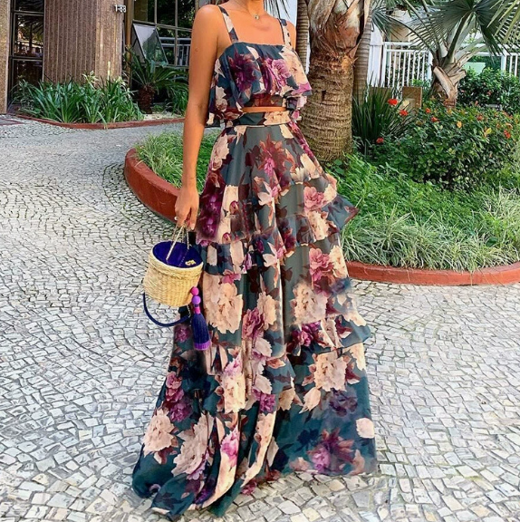 European and American women's spring new vacation style printed camisole top, half body long skirt set