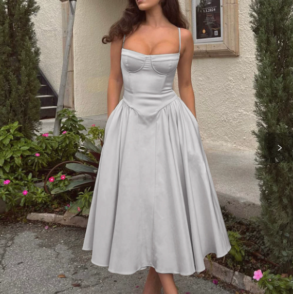 Trade sexy dress Spice Girls Women's sexy V-neck Strap Mid-length dress Waistline Slimming Backless dress Women